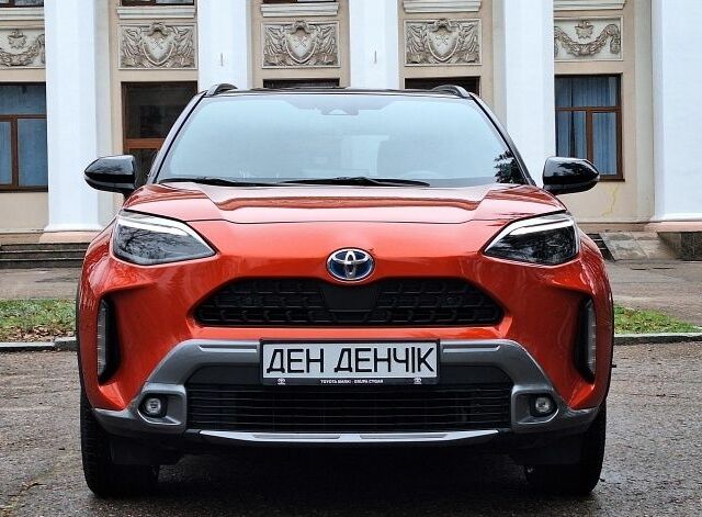 Оранжевый Тойота Ярис, объемом двигателя 0 л и пробегом 62 тыс. км за 23999 $, фото 1 на Automoto.ua