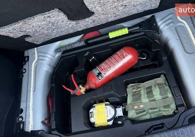 Белый Тойота Aqua, объемом двигателя 1.5 л и пробегом 85 тыс. км за 10499 $, фото 23 на Automoto.ua