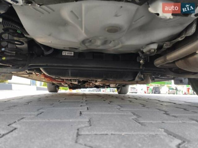 Белый Тойота Aqua, объемом двигателя 1.5 л и пробегом 73 тыс. км за 12900 $, фото 32 на Automoto.ua