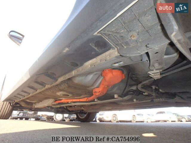 Белый Тойота Aqua, объемом двигателя 1.5 л и пробегом 79 тыс. км за 12700 $, фото 18 на Automoto.ua