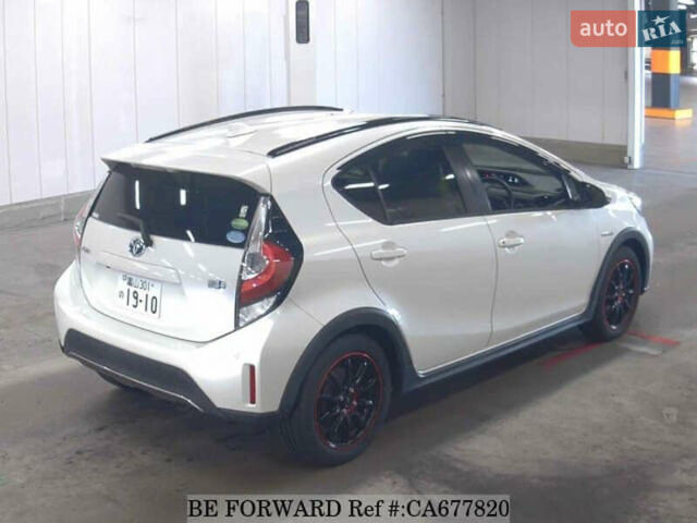 Белый Тойота Aqua, объемом двигателя 1.5 л и пробегом 27 тыс. км за 13500 $, фото 10 на Automoto.ua