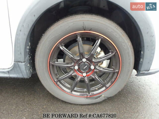 Белый Тойота Aqua, объемом двигателя 1.5 л и пробегом 27 тыс. км за 13500 $, фото 17 на Automoto.ua