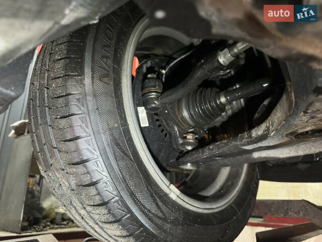 Белый Тойота Aqua, объемом двигателя 1.5 л и пробегом 79 тыс. км за 15950 $, фото 74 на Automoto.ua