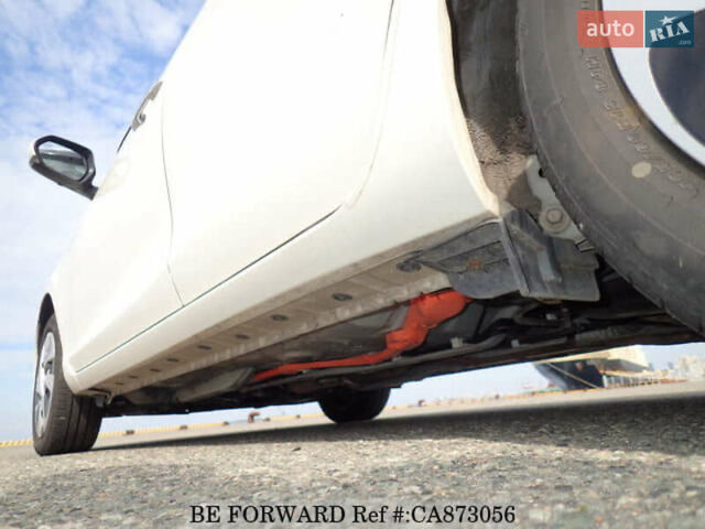 Белый Тойота Aqua, объемом двигателя 1.5 л и пробегом 83 тыс. км за 12500 $, фото 29 на Automoto.ua