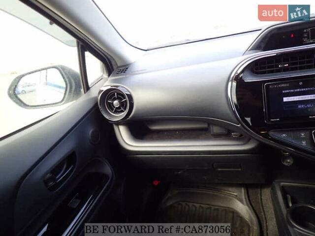 Белый Тойота Aqua, объемом двигателя 1.5 л и пробегом 83 тыс. км за 12500 $, фото 17 на Automoto.ua