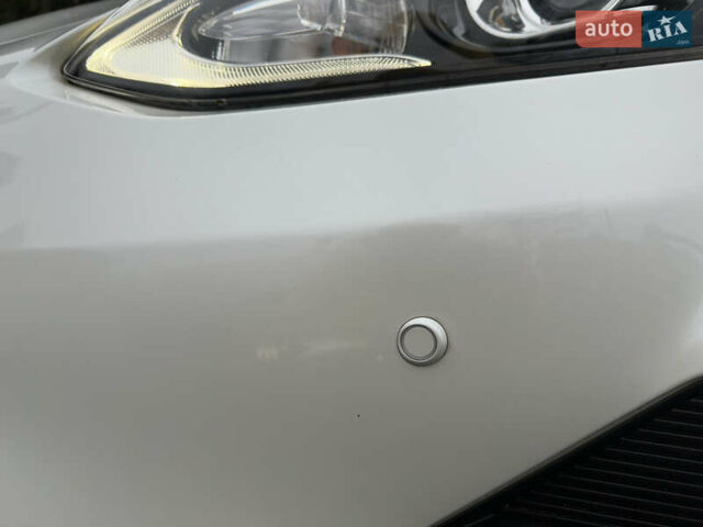 Белый Тойота Aqua, объемом двигателя 1.5 л и пробегом 79 тыс. км за 15950 $, фото 10 на Automoto.ua