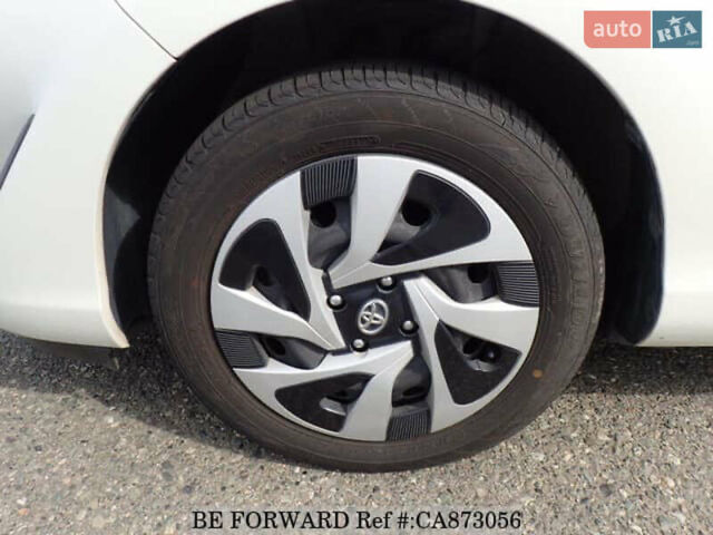 Белый Тойота Aqua, объемом двигателя 1.5 л и пробегом 83 тыс. км за 12500 $, фото 37 на Automoto.ua