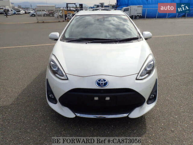 Белый Тойота Aqua, объемом двигателя 1.5 л и пробегом 83 тыс. км за 12500 $, фото 4 на Automoto.ua