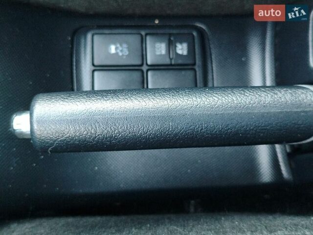 Белый Тойота Aqua, объемом двигателя 1.5 л и пробегом 55 тыс. км за 13400 $, фото 26 на Automoto.ua