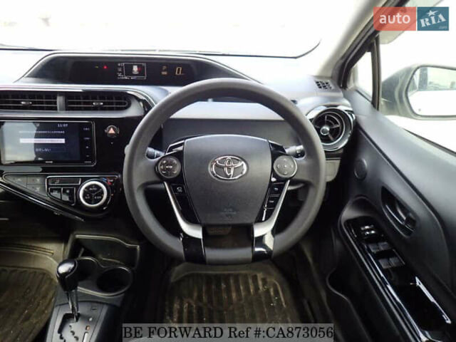 Белый Тойота Aqua, объемом двигателя 1.5 л и пробегом 83 тыс. км за 12500 $, фото 19 на Automoto.ua