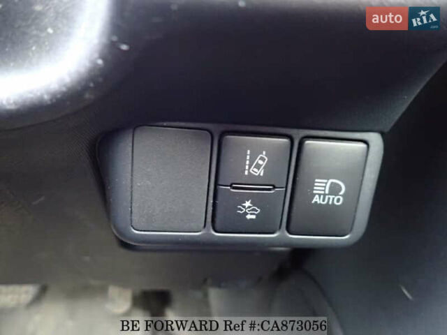 Белый Тойота Aqua, объемом двигателя 1.5 л и пробегом 83 тыс. км за 12500 $, фото 20 на Automoto.ua