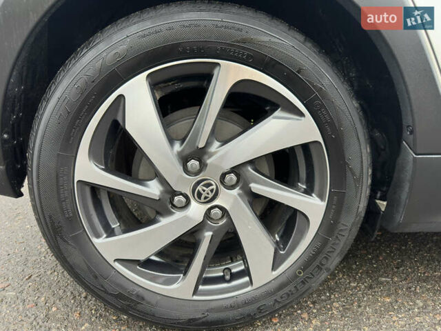 Белый Тойота Aqua, объемом двигателя 1.5 л и пробегом 79 тыс. км за 15950 $, фото 20 на Automoto.ua