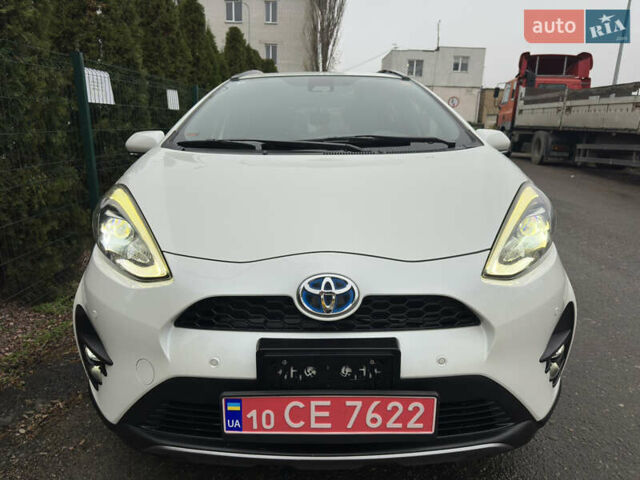 Белый Тойота Aqua, объемом двигателя 1.5 л и пробегом 79 тыс. км за 15950 $, фото 47 на Automoto.ua