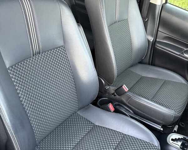 Бежевий Тойота Aqua, об'ємом двигуна 1.5 л та пробігом 79 тис. км за 13900 $, фото 82 на Automoto.ua