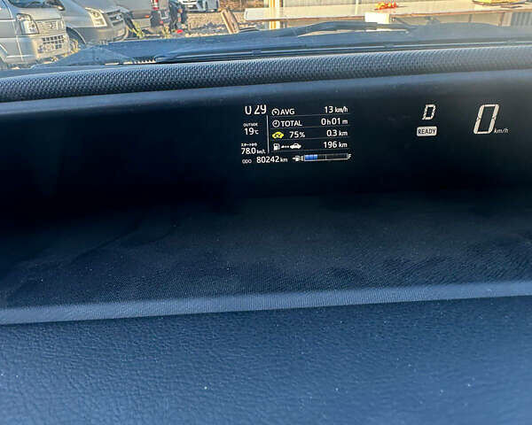 Бежевий Тойота Aqua, об'ємом двигуна 1.5 л та пробігом 79 тис. км за 13900 $, фото 44 на Automoto.ua