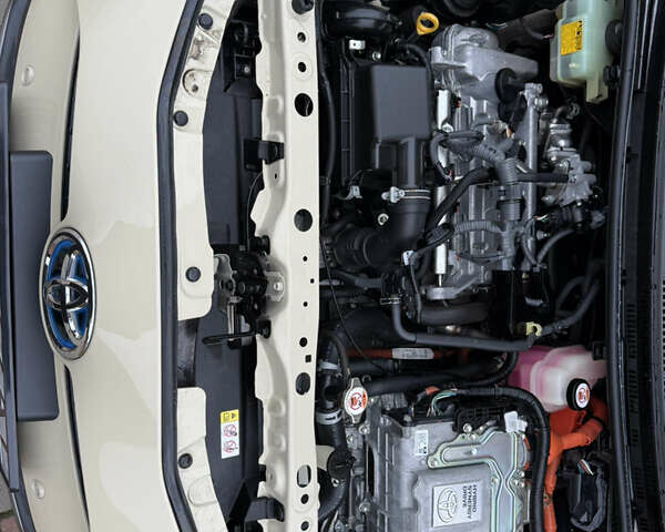 Бежевый Тойота Aqua, объемом двигателя 1.5 л и пробегом 90 тыс. км за 13700 $, фото 63 на Automoto.ua