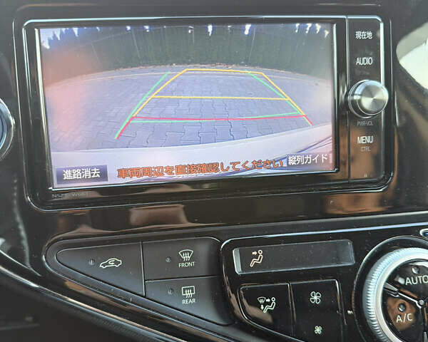 Бежевий Тойота Aqua, об'ємом двигуна 1.5 л та пробігом 79 тис. км за 13900 $, фото 45 на Automoto.ua