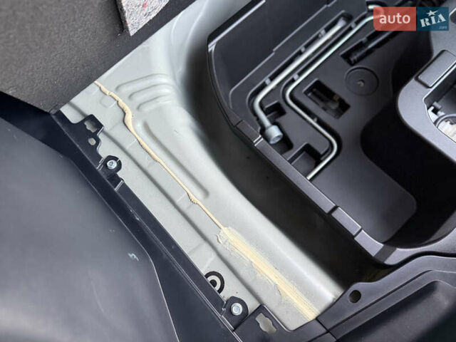 Бежевий Тойота Aqua, об'ємом двигуна 1.5 л та пробігом 79 тис. км за 13900 $, фото 101 на Automoto.ua