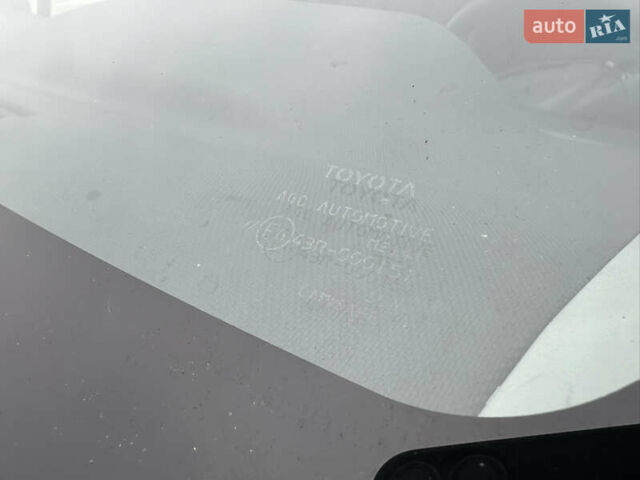 Бежевий Тойота Aqua, об'ємом двигуна 1.5 л та пробігом 72 тис. км за 14950 $, фото 8 на Automoto.ua