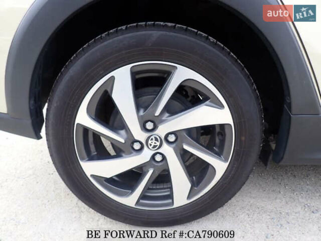 Бежевый Тойота Aqua, объемом двигателя 1.5 л и пробегом 73 тыс. км за 12900 $, фото 37 на Automoto.ua