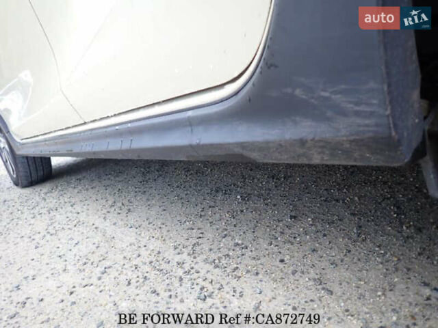 Бежевий Тойота Aqua, об'ємом двигуна 1.5 л та пробігом 89 тис. км за 12900 $, фото 28 на Automoto.ua