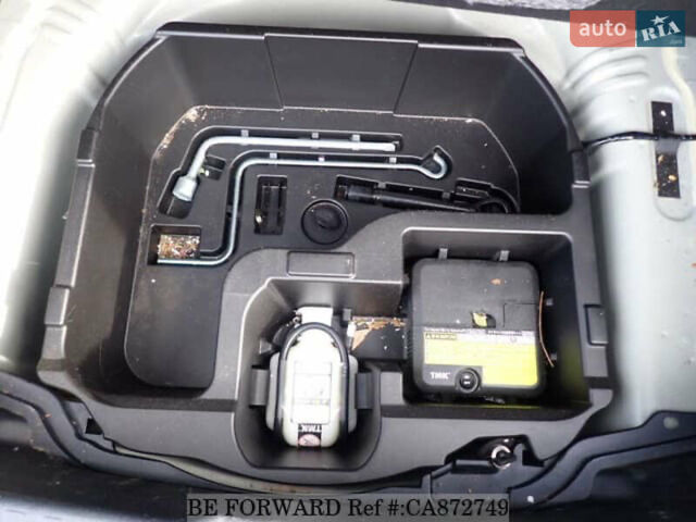 Бежевий Тойота Aqua, об'ємом двигуна 1.5 л та пробігом 89 тис. км за 12900 $, фото 18 на Automoto.ua