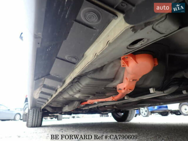 Бежевый Тойота Aqua, объемом двигателя 1.5 л и пробегом 73 тыс. км за 12900 $, фото 32 на Automoto.ua