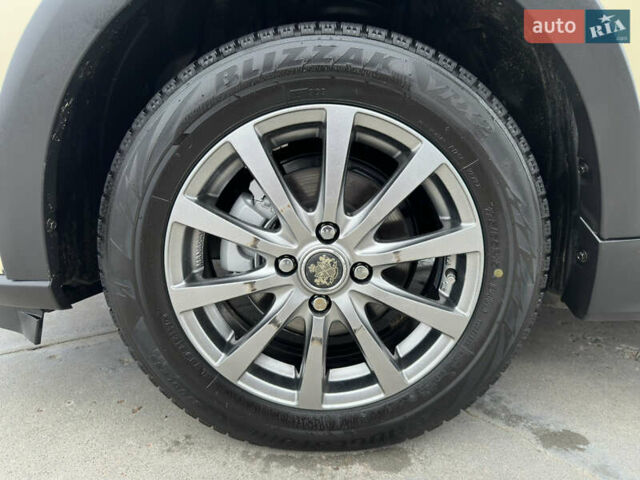 Бежевий Тойота Aqua, об'ємом двигуна 1.5 л та пробігом 72 тис. км за 14950 $, фото 26 на Automoto.ua