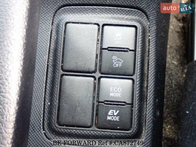 Бежевий Тойота Aqua, об'ємом двигуна 1.5 л та пробігом 89 тис. км за 12900 $, фото 22 на Automoto.ua