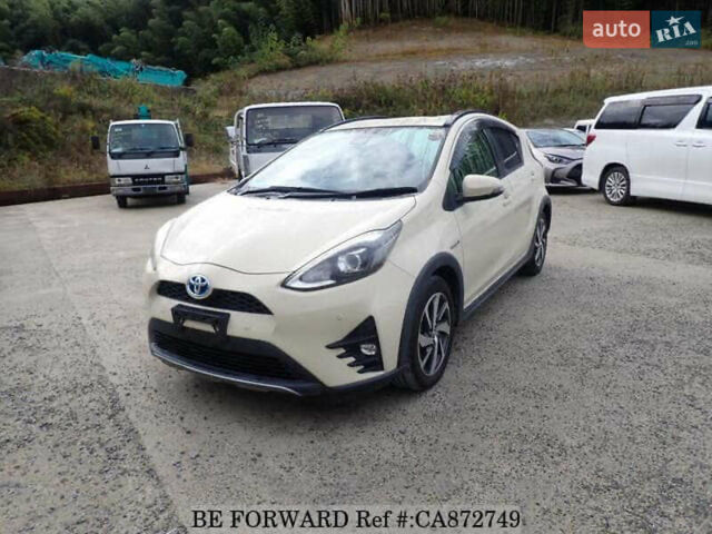 Бежевий Тойота Aqua, об'ємом двигуна 1.5 л та пробігом 89 тис. км за 12900 $, фото 3 на Automoto.ua