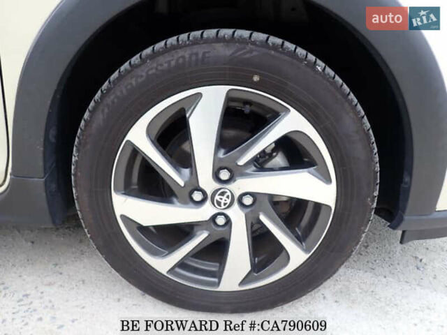 Бежевый Тойота Aqua, объемом двигателя 1.5 л и пробегом 73 тыс. км за 12900 $, фото 40 на Automoto.ua