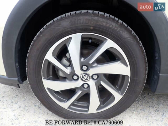 Бежевый Тойота Aqua, объемом двигателя 1.5 л и пробегом 73 тыс. км за 12900 $, фото 39 на Automoto.ua