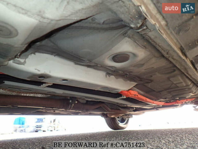 Бежевый Тойота Aqua, объемом двигателя 1.5 л и пробегом 89 тыс. км за 13500 $, фото 18 на Automoto.ua