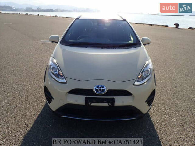 Бежевый Тойота Aqua, объемом двигателя 1.5 л и пробегом 89 тыс. км за 13500 $, фото 7 на Automoto.ua