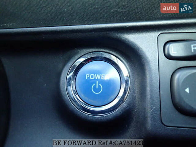 Бежевый Тойота Aqua, объемом двигателя 1.5 л и пробегом 89 тыс. км за 13500 $, фото 38 на Automoto.ua