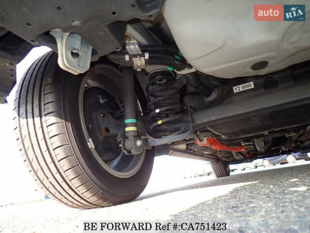 Бежевый Тойота Aqua, объемом двигателя 1.5 л и пробегом 89 тыс. км за 13500 $, фото 16 на Automoto.ua