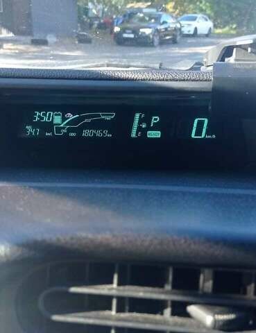 Черный Тойота Aqua, объемом двигателя 1.5 л и пробегом 181 тыс. км за 9400 $, фото 15 на Automoto.ua