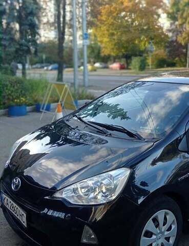 Черный Тойота Aqua, объемом двигателя 1.5 л и пробегом 181 тыс. км за 9400 $, фото 8 на Automoto.ua