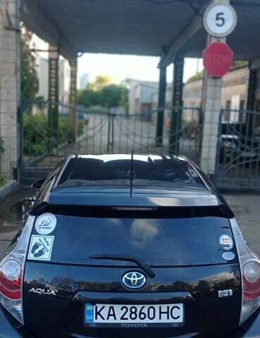 Черный Тойота Aqua, объемом двигателя 1.5 л и пробегом 181 тыс. км за 9400 $, фото 10 на Automoto.ua