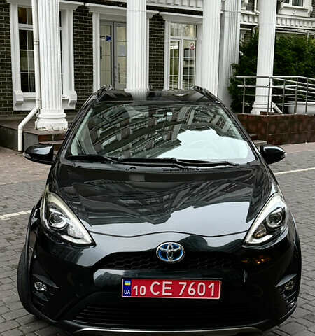 Черный Тойота Aqua, объемом двигателя 1.5 л и пробегом 52 тыс. км за 13500 $, фото 13 на Automoto.ua