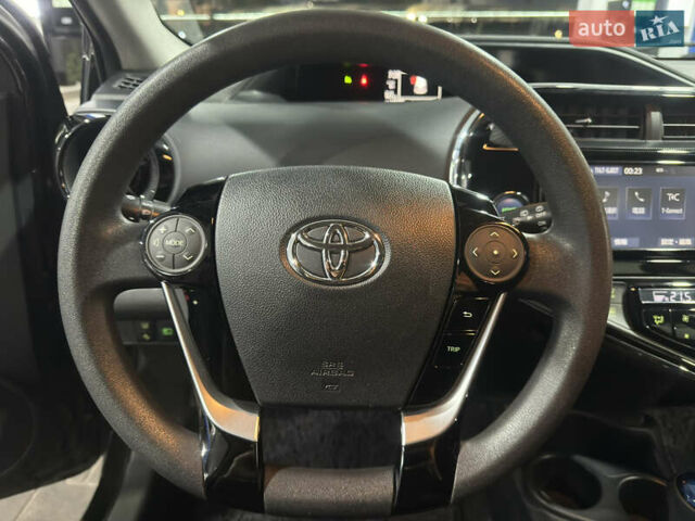 Черный Тойота Aqua, объемом двигателя 1.5 л и пробегом 135 тыс. км за 12800 $, фото 34 на Automoto.ua