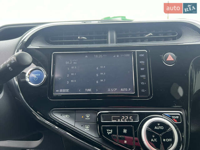 Черный Тойота Aqua, объемом двигателя 1.5 л и пробегом 135 тыс. км за 12300 $, фото 31 на Automoto.ua