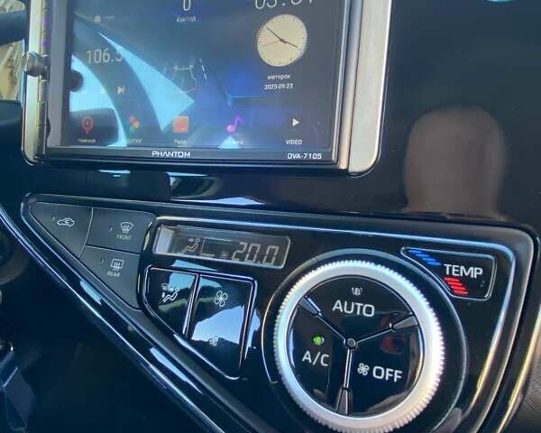 Черный Тойота Aqua, объемом двигателя 1.5 л и пробегом 117 тыс. км за 12700 $, фото 22 на Automoto.ua