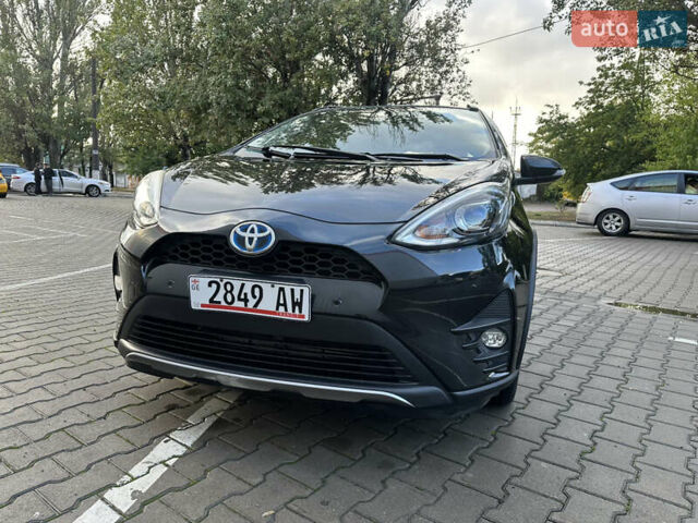 Черный Тойота Aqua, объемом двигателя 1.5 л и пробегом 29 тыс. км за 13400 $, фото 33 на Automoto.ua