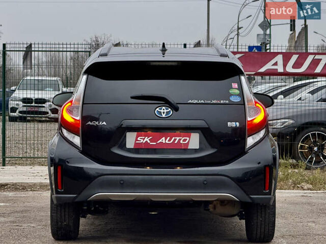 Чорний Тойота Aqua, об'ємом двигуна 1.5 л та пробігом 74 тис. км за 13999 $, фото 62 на Automoto.ua