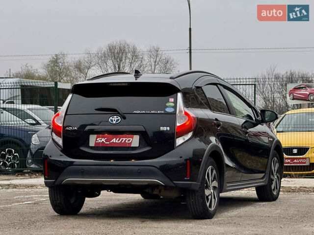 Чорний Тойота Aqua, об'ємом двигуна 1.5 л та пробігом 74 тис. км за 13999 $, фото 5 на Automoto.ua