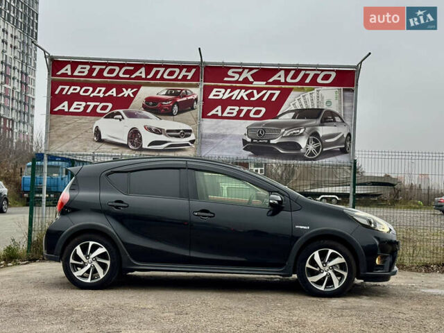 Чорний Тойота Aqua, об'ємом двигуна 1.5 л та пробігом 74 тис. км за 13999 $, фото 56 на Automoto.ua