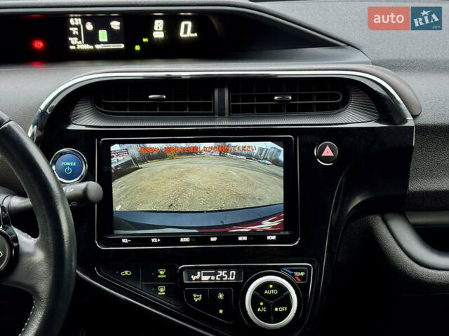 Чорний Тойота Aqua, об'ємом двигуна 1.5 л та пробігом 74 тис. км за 13999 $, фото 20 на Automoto.ua