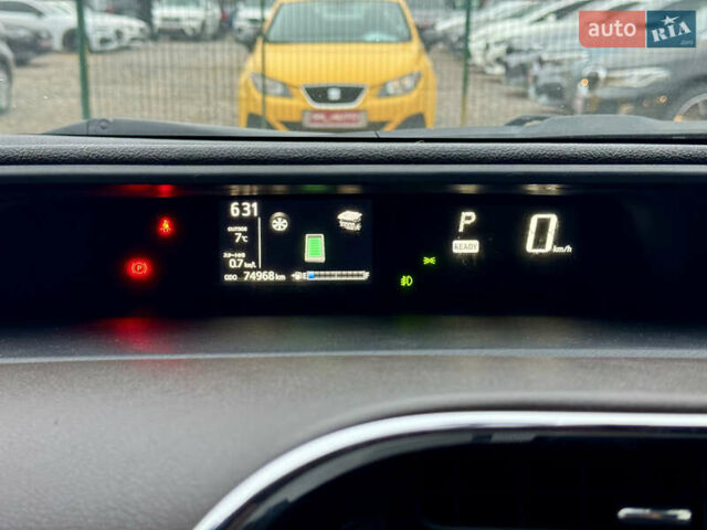 Чорний Тойота Aqua, об'ємом двигуна 1.5 л та пробігом 74 тис. км за 13999 $, фото 22 на Automoto.ua