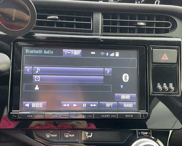 Фиолетовый Тойота Aqua, объемом двигателя 1.5 л и пробегом 83 тыс. км за 11900 $, фото 24 на Automoto.ua